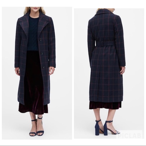Banana Republic Jackets & Blazers - Banana republic plaid Italian wool trench